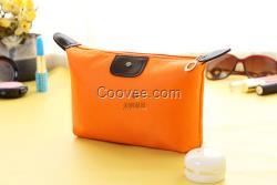 義烏專業淘寶攝影 打造網店爆款，從一張精美的包包照片開始